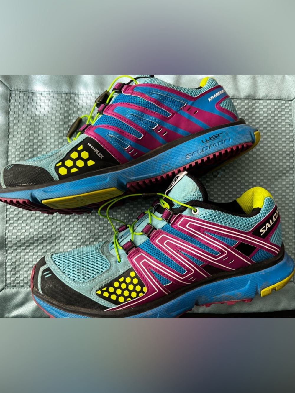 Salomon XR Mission Running Shoes Women’s Size 9